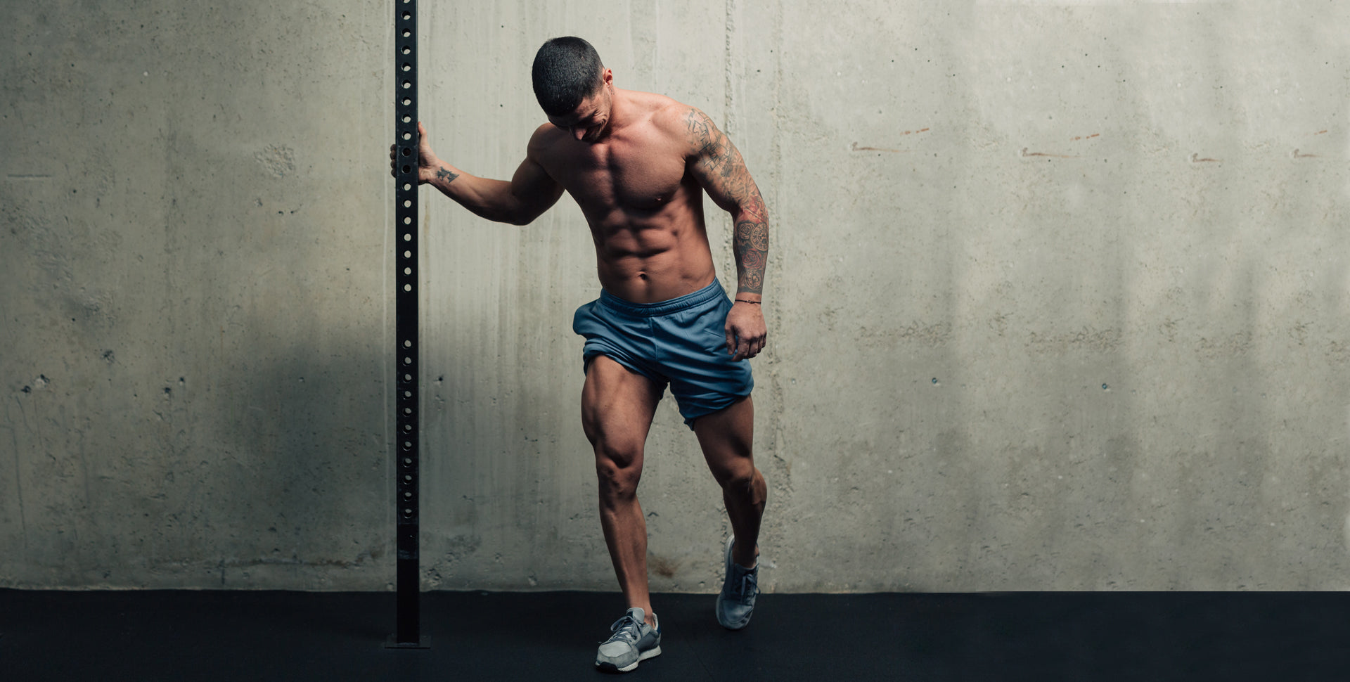 Men Joggers & Pants: Training Gear for Leg Day Workouts